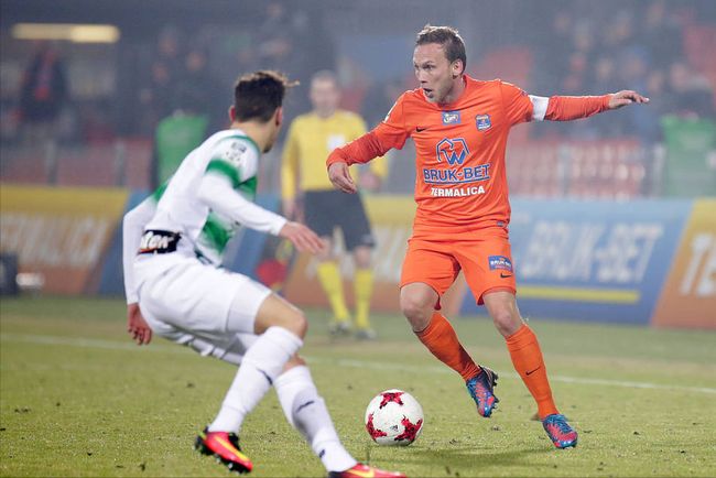 使得每场比 使得每场比