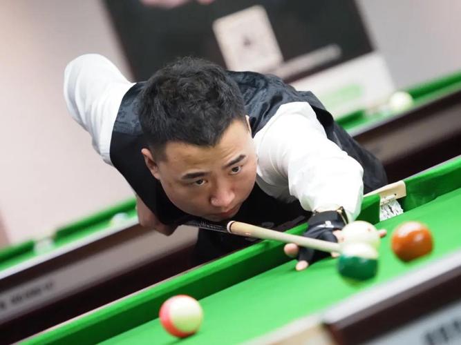 卢卡库的职 卢卡库的职